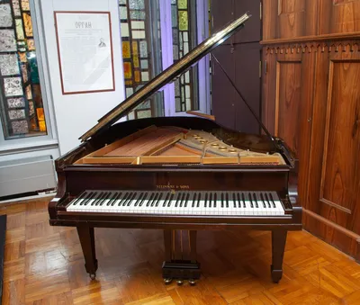 Рояль фирмы «Steinway\u0026Sons» (США, Нью-Йорк, 1932–1933 гг.), принадлежавший  Н.К. Метнеру - Российский Национальный Музей Музыки