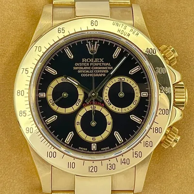 Rolex Green Daytona 116508 in Gold on Oyster Bracelet Original Green Dial  at 1stDibs | rolex daytona green dial for sale, daytona jubilee, 400k rolex