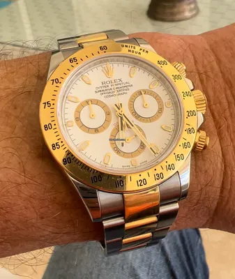 Rolex Daytona 116518 Yellow Gold Case Black Dial Leather Strap