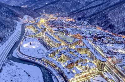 Норильск | «Роза Хутор» в восьмой раз признали лучшим горнолыжным курортом  России - БезФормата