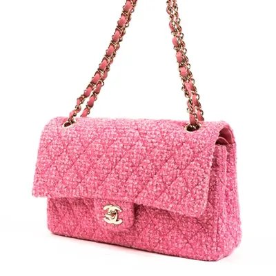 Chanel Pink Tweed Medium Classic Flap Bag ○ Labellov ○ Buy and Sell  Authentic Luxury