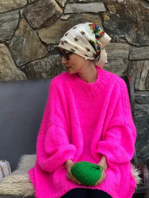 Pink Sweater Outfit