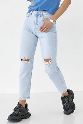 Рваные джинсы на коленях фото
