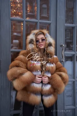 Шуба из рыжей лисы Saga Furs из Италии купить в интернет-магазине  Pret-a-Porter Furs