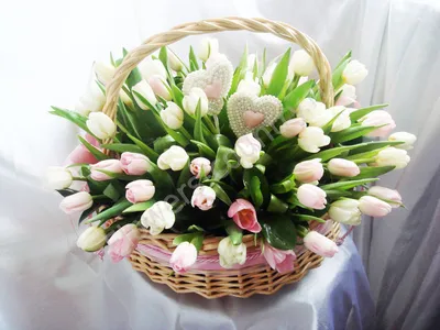 15 белых тюльпанов | доставка по Москве и области