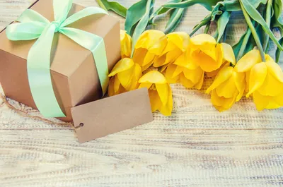 Кружка Дорого внимание «С 8 марта» желтые тюльпаны 330 мл по цене 269 ₽/шт.  купить в Сургуте в интернет-магазине Леруа Мерлен