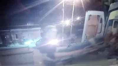 Видео - Происшествия - Появилось трагическое видео Юрия Шатунова на  носилках у больницы
