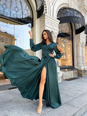 С чем носить зеленые платья: модно и необычно