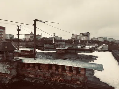 Фото дня в Сыктывкаре: вид на город с крыши одного из домов