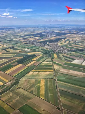 С видом на землю с самолета изображение_Фото номер 500604791_JPG Формат  изображения_ru.lovepik.com