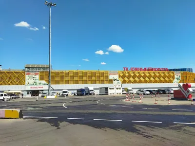 Южные Ворота, торговый центр, МКАД, 19-й километр, вл20с1, Москва — Яндекс  Карты
