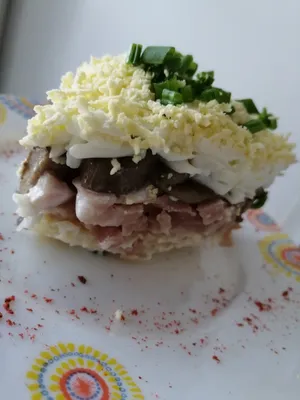 ⭐Салат \"Баварский\" с копченой курицей, грибами и фасолью! Вкуснейший салат  за 10 минут! - YouTube