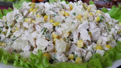 Салат «Ананас» с курицей и орехами — пошаговый рецепт с фото и описанием  процесса приготовления блюда от Петелинки.