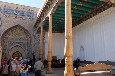 У входа в комплекс мечеть... - Самарканд, Узбекистан - Фото 18 - ФотоТерра