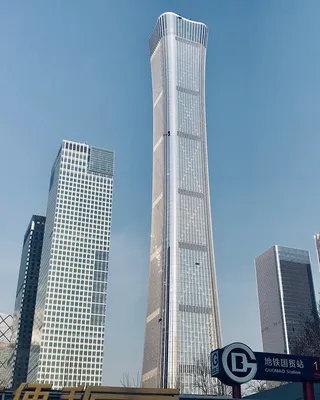 Как строилось самое высокое жилое здание в мире