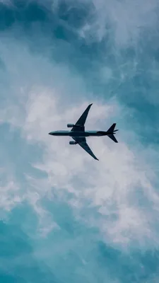 Самолет в небе рисунок - 52 фото