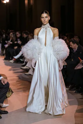 Paris Fashion Week: самые красивые платья последнего показа мод - МЕТА