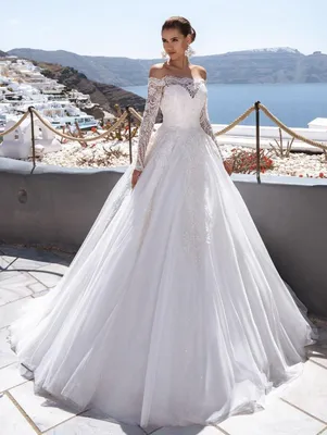 Самые красивые свадебные платья 2022-2023 года: фото модных новинок из  последних коллекций сезона для невесты