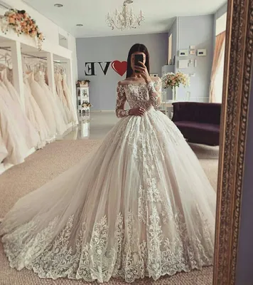 Красивые свадебные платья 2024-2025 - фото моделей, модные стили, новинки