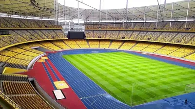 Самые большие футбольные стадионы в мире