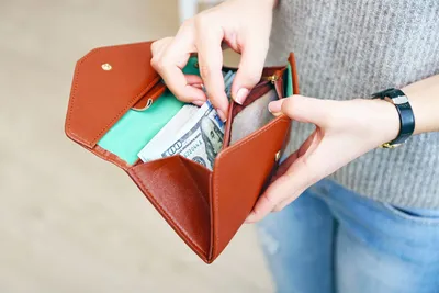 Талисман для кошелька для привлечения денег: как избавиться от финансовых  проблем