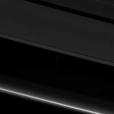 Фото дня: взгляд на Землю из системы колец Сатурна