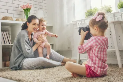 Семейная фотосессия в студии - с маленьким ребенком, с детьми, для пар