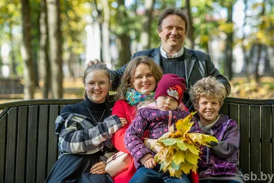 Чуприс: семья с тремя детьми должна стать нормой для Беларуси