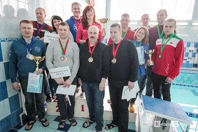 Сотрудники УСК провели чемпионат по плаванию в Кобрине