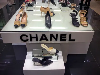 Chanel shoes hi-res stock photography and images - Alamy