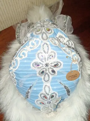 Кокошник-шапочка из меха для костюма Снегурочки. – купить оптом и в розницу  с доставкой по Москве и России. Фото, цена, отзывы! (Артикул: УГК-381 )