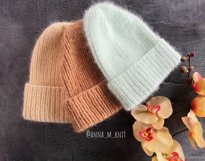 Купить вязаную шапку-бини в интернет-магазине с бесплатной доставкой по  Москве