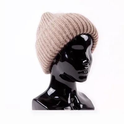 Женская шапка вязаная (пудра) купить - цены и описание в каталоге