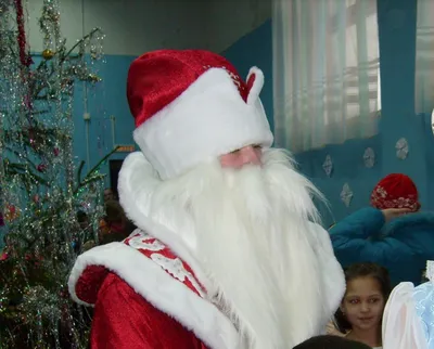Новогодняя шапка Деда Мороза колпак Санта Клауса , для взрослых и детей  купить по низким ценам в интернет-магазине Uzum (767497)