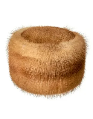 Женская шапка кубанка из меха лисы из меха за 8 990 руб. Бесплатная  доставка по РФ.