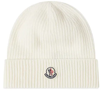 шапка с логотипом Moncler – заказать по выгодной цене из-за рубежа в  «CDEK.Shopping»