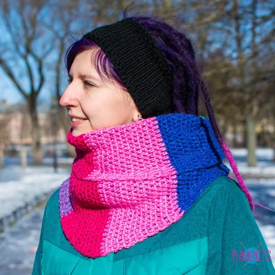 Шарф-бактус в разноцветный узор — My Scarf, акция действует до 23 августа  2029 года | LeBoutique — Коллекция брендовых вещей от My Scarf — 6126703