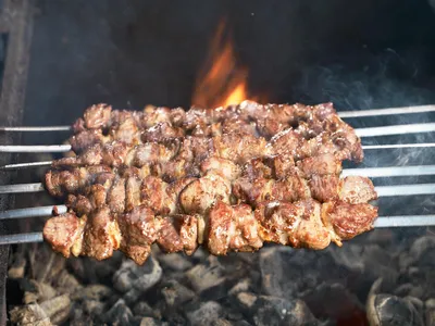 Шашлык из говядины рецепт – Кавказская кухня: Основные блюда. «Еда»