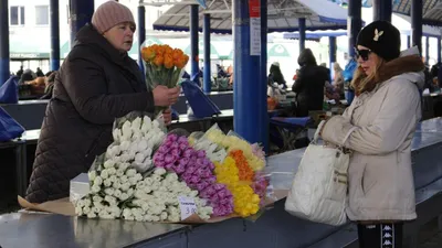 Оформление зала к 8 Марта своими руками. (3 фото). Воспитателям детских  садов, школьным учителям и педагогам - Маам.ру