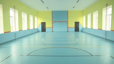 В интинской школе №10 отремонтируют спортзал | Комиинформ