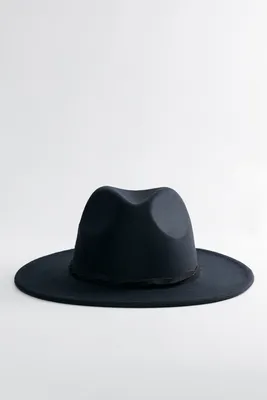 Шляпа Ковбойская чёрная купить в Перу.ру
