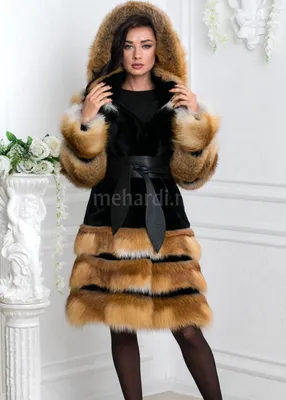 Короткая шуба из меха лисы Fur_avenue 598174003 цены в Москве, купить  одежду, каталог, фото товара и доставка в интернет-магазине Снежная Королева