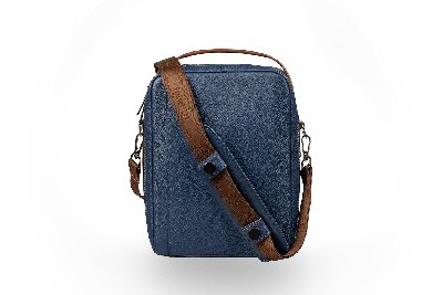 Мужская синяя сумка Fin blue через плечо формата А5 бренда Верфь