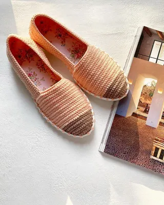 Модная обувь весна 2023: слипоны - купить Женскую обувь в Украине -  интернет-магазин VadMar