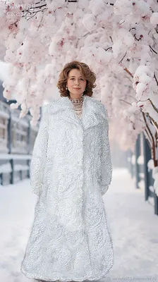 Пальто с отделкой мехом кролика SnowQueen_collection 546668003 цены в  Москве, купить одежду, каталог, фото товара и доставка в интернет-магазине Снежная  Королева