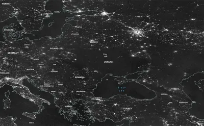 NASA показало спутниковые снимки Украины без света после ударов — РБК