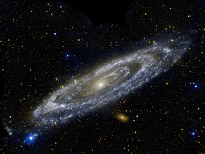 Галактика Андромеды: фото со спутника GALEX. | Пикабу