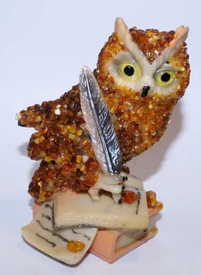 Статуэтка сова в янтаре – купить на Ярмарке Мастеров – JGB2WRU | Статуэтки,  Белокуриха