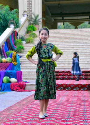 Фасоны туркменских платьев - 90 фото