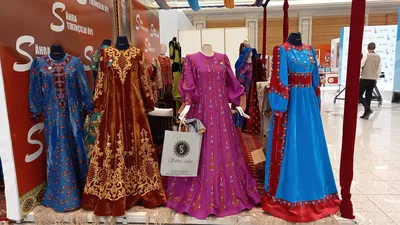 Неделя моды в Ашхабаде: тренды, которые мы будем носить в 2022-м и не только
